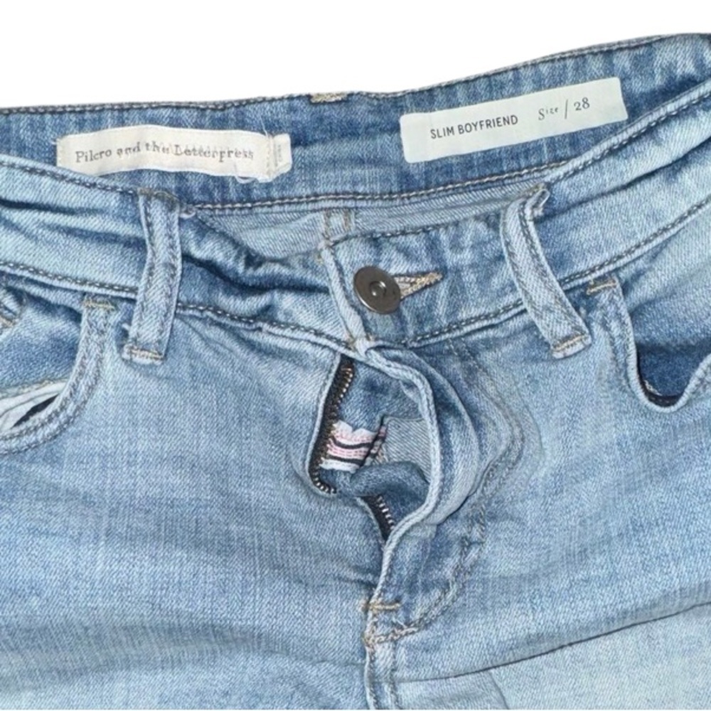 Pilcro & the Letterpress Slim Boyfriend Denim Shorts - Picture 6 of 8